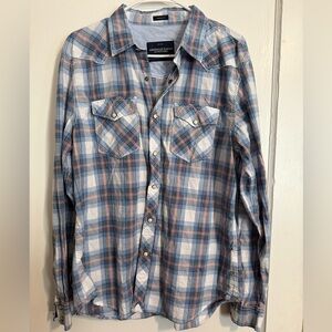 American eagle Men’s pearl snap button up size Large Vintage fit